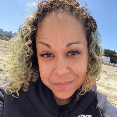 Profile Picture of Jessica McQuay (@JessicaMcQuay) on Twitter