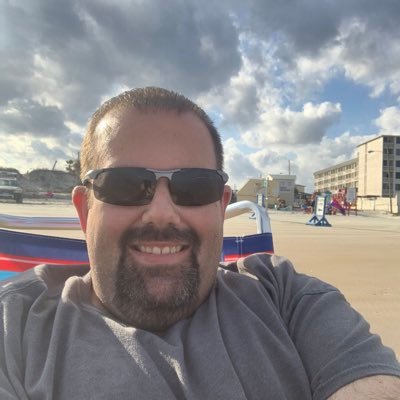 Profile Picture of DavidTravis (@DavidTravis) on Twitter
