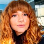 Profile Picture of Carly Lundberg (@colorwithcarl) on Instagram