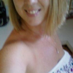Profile Picture of C Ives (@clover_2275) on Myspace