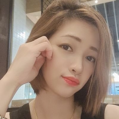 Profile Picture of SharonTong (@SharonTong19) on Twitter