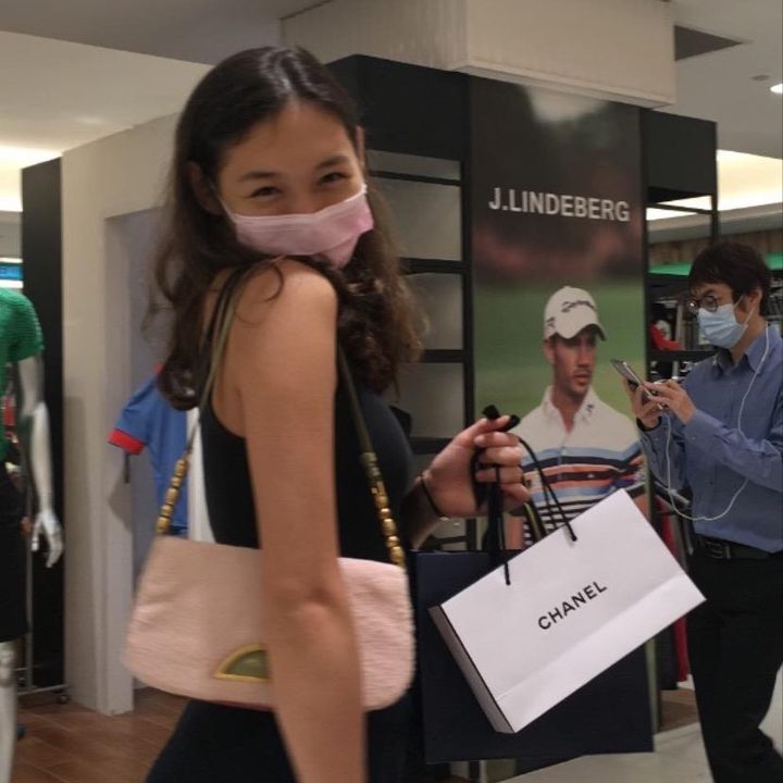 Chloe Daull - Tiktok Profile Picture of Chloe Daull (@@chloedaull) on Tiktok