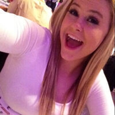 Profile Picture of Roxanne Moses (@RoxanneMoses10) on Twitter