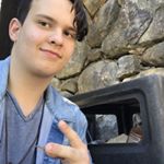 Profile Picture of Jonah Lane (@trash.can.selfies) on Instagram