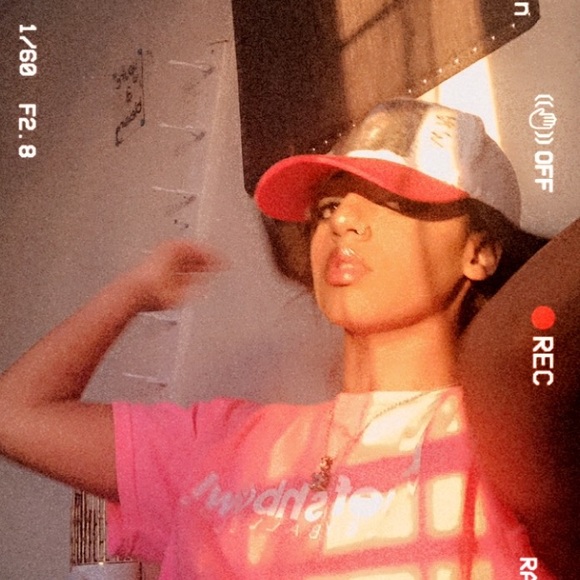 Profile Picture of Kidist Deboef (@kidist_deboef) on Poshmark