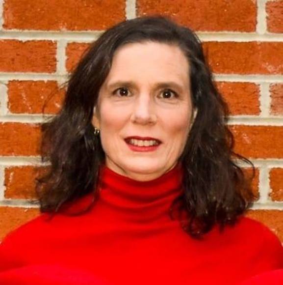Profile Picture of Lisa Mahon (@gal6ft1) on Poshmark