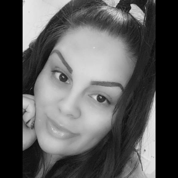 Profile Picture of Nora Tiznado (@noratiznado) on Poshmark