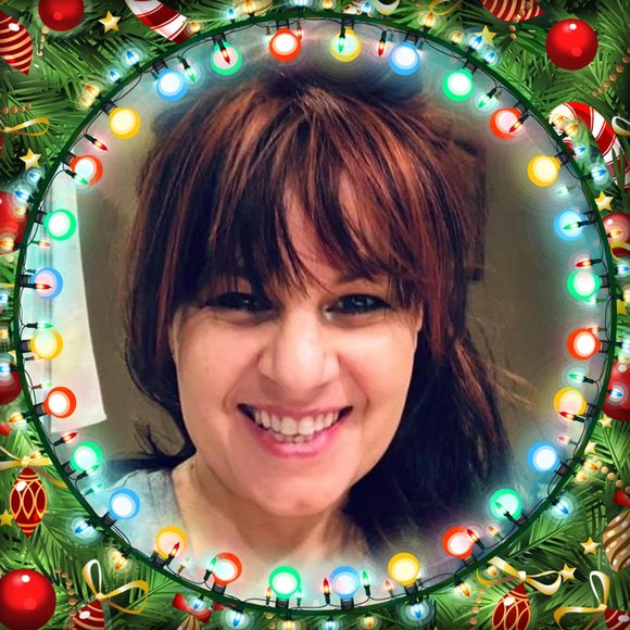 Profile Picture of Dawn Botti (@puppyslush) on Poshmark