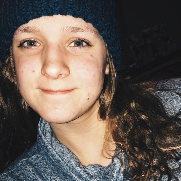 Profile Picture of Leah Sherrer (@lmsherrrr) on Poshmark