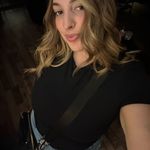 Profile Picture of Devin Barber (@dev.barb) on Instagram
