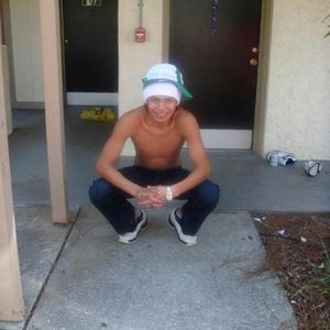 Profile Picture of Erick Aguilar (@alyyerick) on Myspace