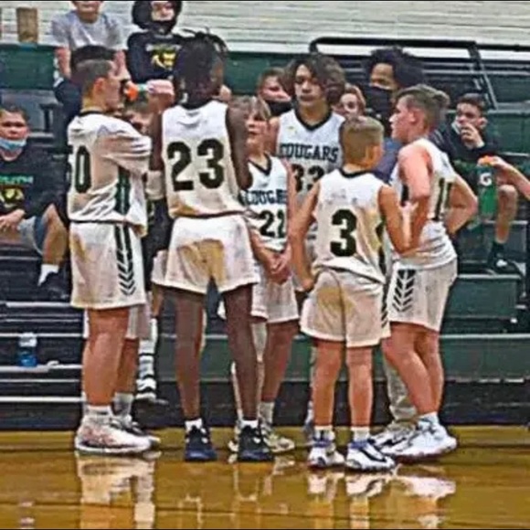 Profile Picture of Jay Curtis (@jaycurtis11) on Poshmark