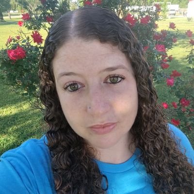 Profile Picture of Mandy Pichardo (@PichardoMandy) on Twitter