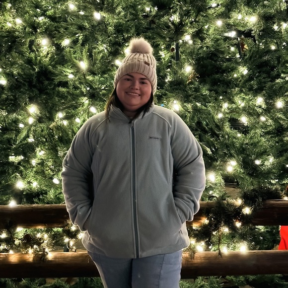 Profile Picture of Sara Waldrop (@saranotjane) on Poshmark