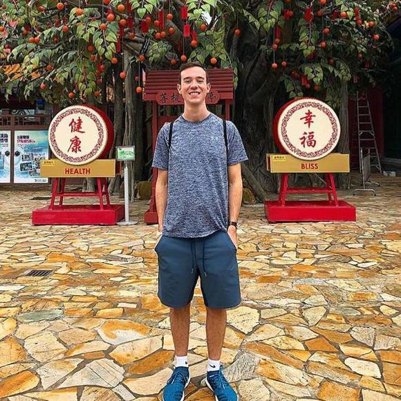 Profile Picture of Marco Reznick (@mreznick) on Poshmark