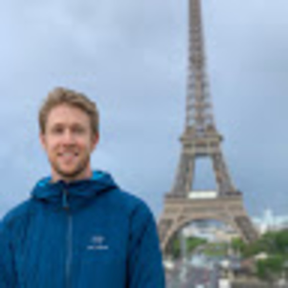 Profile Picture of Keir Gallik (@kgallik78) on Poshmark