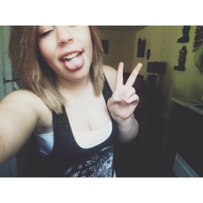 Profile Picture of Miranda Foster (@mirandafoster55) on Twitter