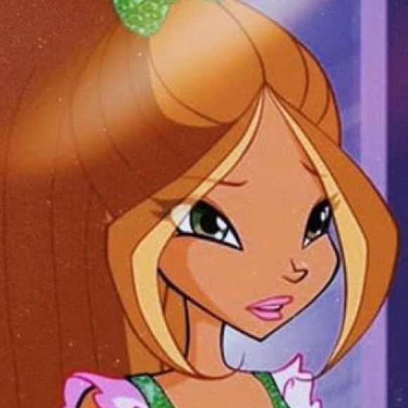 Menna Michael - Poshmark Profile Picture of Menna Michael (@mennamm) on Poshmark