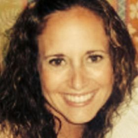 Profile Picture of Robin Bavaro (@robinbavaro) on Pinterest