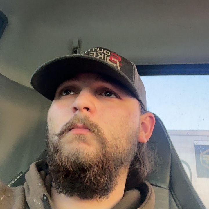 Profile Picture of Lumley (@lumley38) on Tiktok