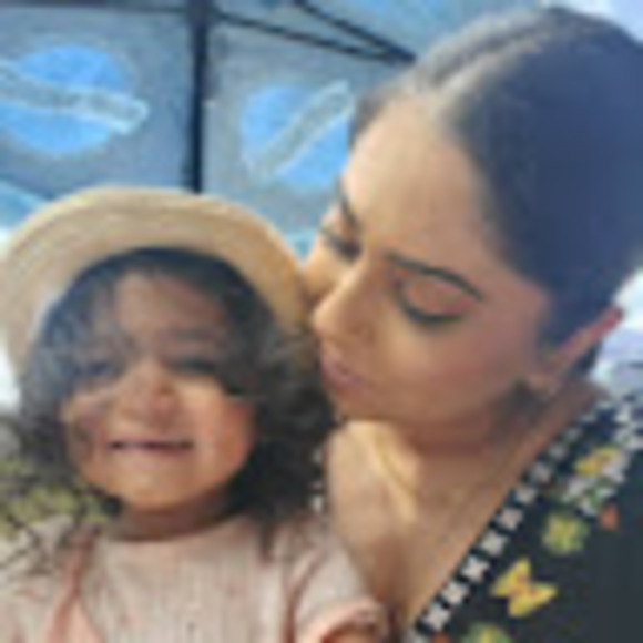 Profile Picture of Nadia Wilson (@nadiawilson1022) on Poshmark