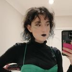 Profile Picture of Amanda Plotnik (@poetic_ennui) on Instagram