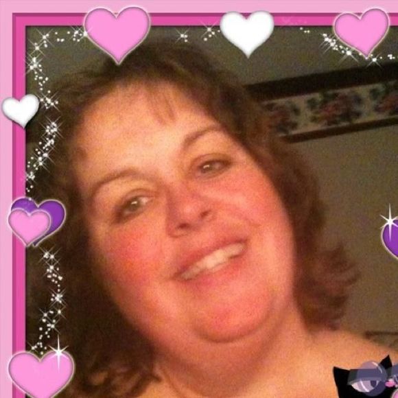 Profile Picture of Kelly Foegen (@foegenkelly) on Poshmark