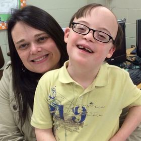 Profile Picture of Michelle Knight (@mrnk) on Pinterest