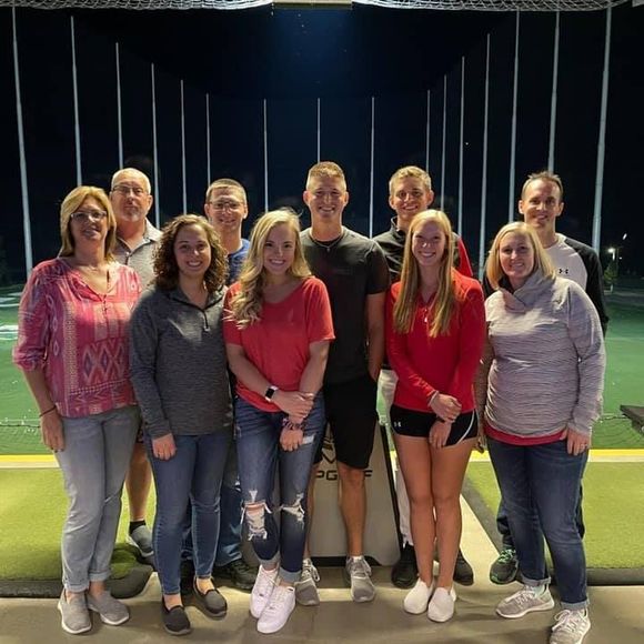 Profile Picture of Dawn Clingaman (@jdclingaman) on Poshmark