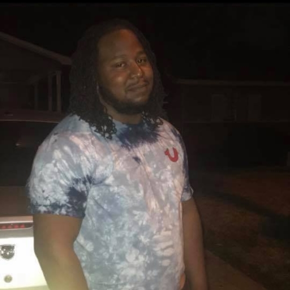 Profile Picture of Sergio Campbell (@scampbell829) on Poshmark