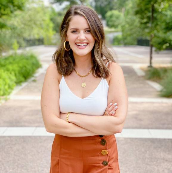 Profile Picture of Samantha Heckman (@sammyheckman) on Poshmark
