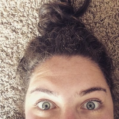 Profile Picture of Alice Tanner (@introvertdmunky) on Twitter