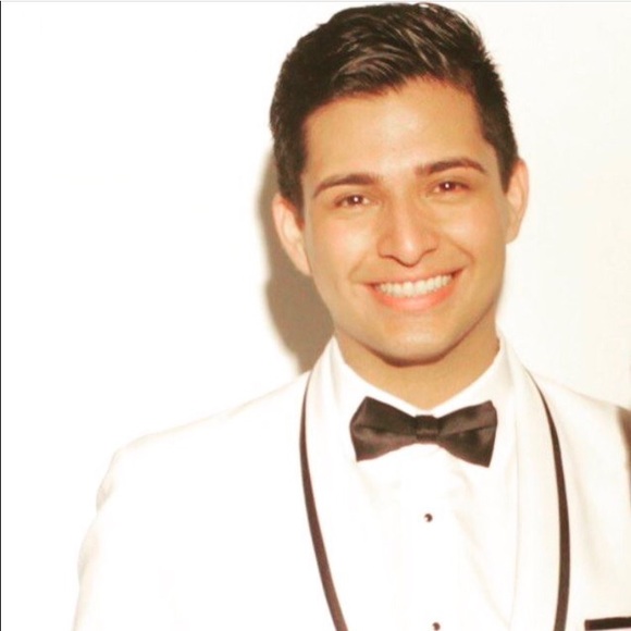 Profile Picture of Dennis Adam (@denthesavage) on Poshmark