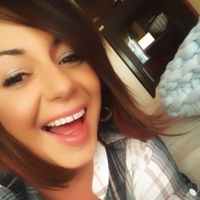 Profile Picture of Kelli Anne Keating (@KeatingKelli) on Twitter