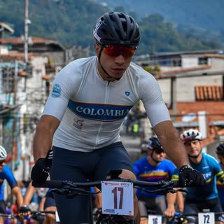 Profile Picture of Felipe Espinal (@felipe_espinal) on Instagram