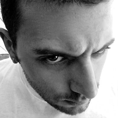 Profile Picture of P (@paulcentanni) on Twitter