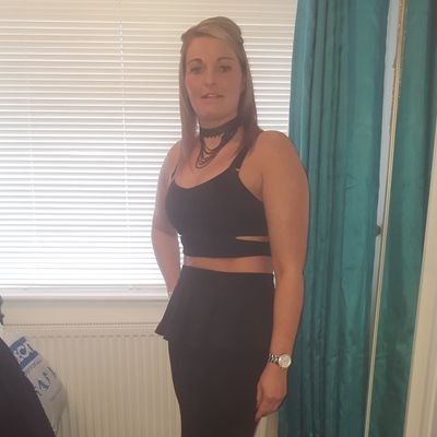 Profile Picture of Shelley Howe (@shelleyhowe68) on Twitter