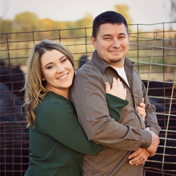 Profile Picture of Shelby Nichting (@bartonshelby10) on Poshmark