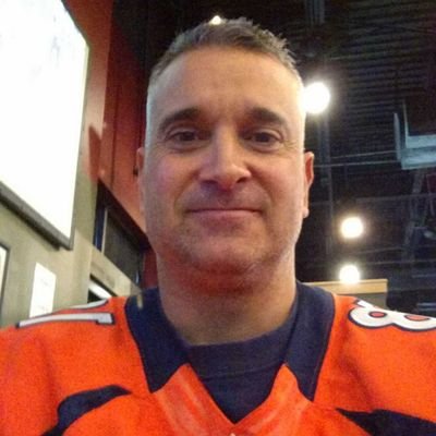Profile Picture of Doug Mohr (@DCMohr67) on Twitter