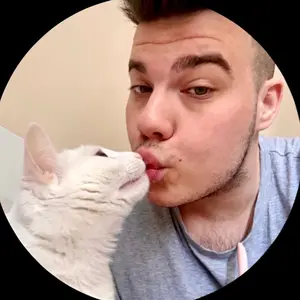 Profile Picture of   😱A TikTok-nak valamiért... (@buzasandris) on Tiktok