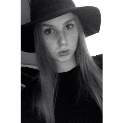 Profile Picture of Isabelle Potts (@isabelle_potts9) on Twitter