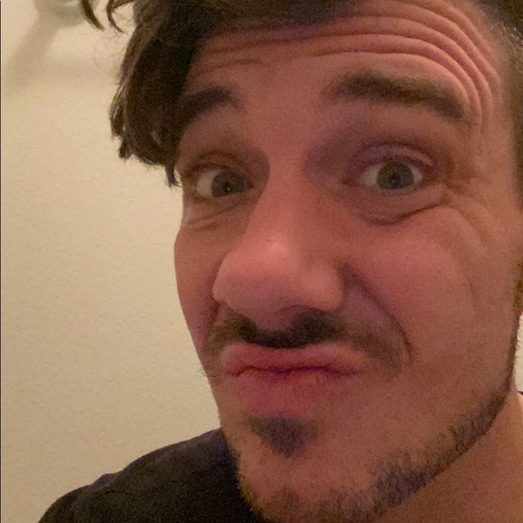 Profile Picture of Jeremy Parham (@jeremy2333) on Poshmark