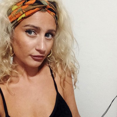 Profile Picture of Ruby Robinson (@rubyirobinson) on Twitter