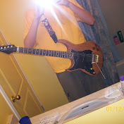 Profile Picture of Darren Larocque (@MrJewnoodle) on Youtube