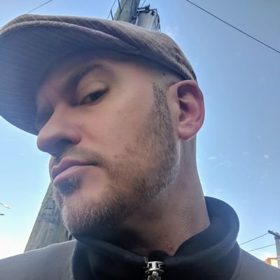 Profile Picture of Aaron Gretzinger (@@BigAtheBarMan) on Twitter