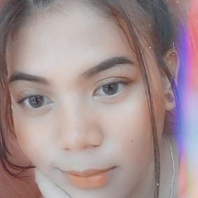 Profile Picture of Rowena Francisco (@RowenaF31640220) on Twitter