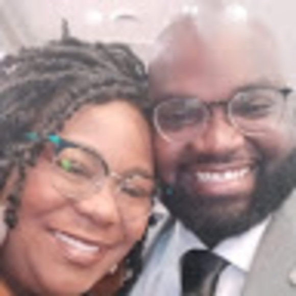 Profile Picture of Kenneth Madden (@kemad086) on Poshmark