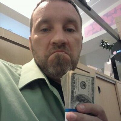 Profile Picture of Glenn Decker (@decker_glenn) on Twitter