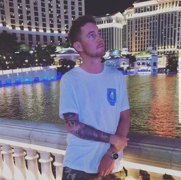 Profile Picture of Luke Watkins (@lwatkins90) on Poshmark