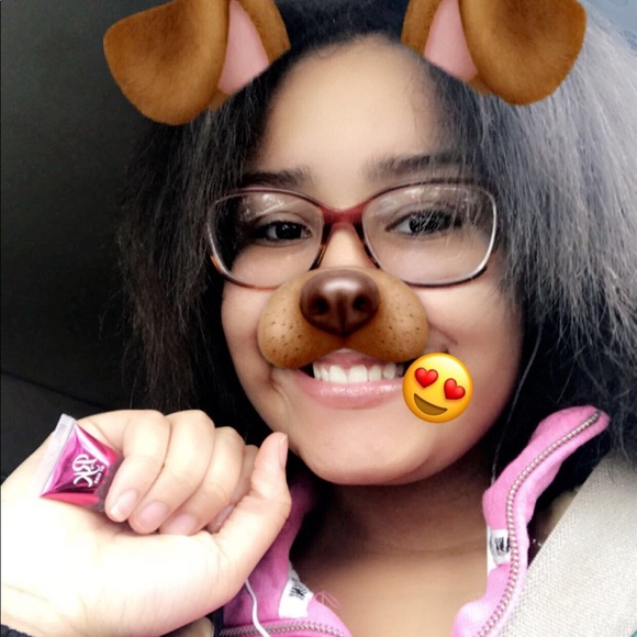 Profile Picture of Desiree Morgan (@desireemorgan14) on Poshmark